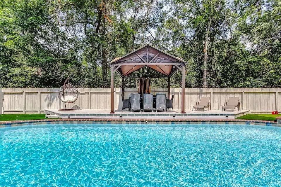 14 Dovetail Pl, The Woodlands, TX photo 1